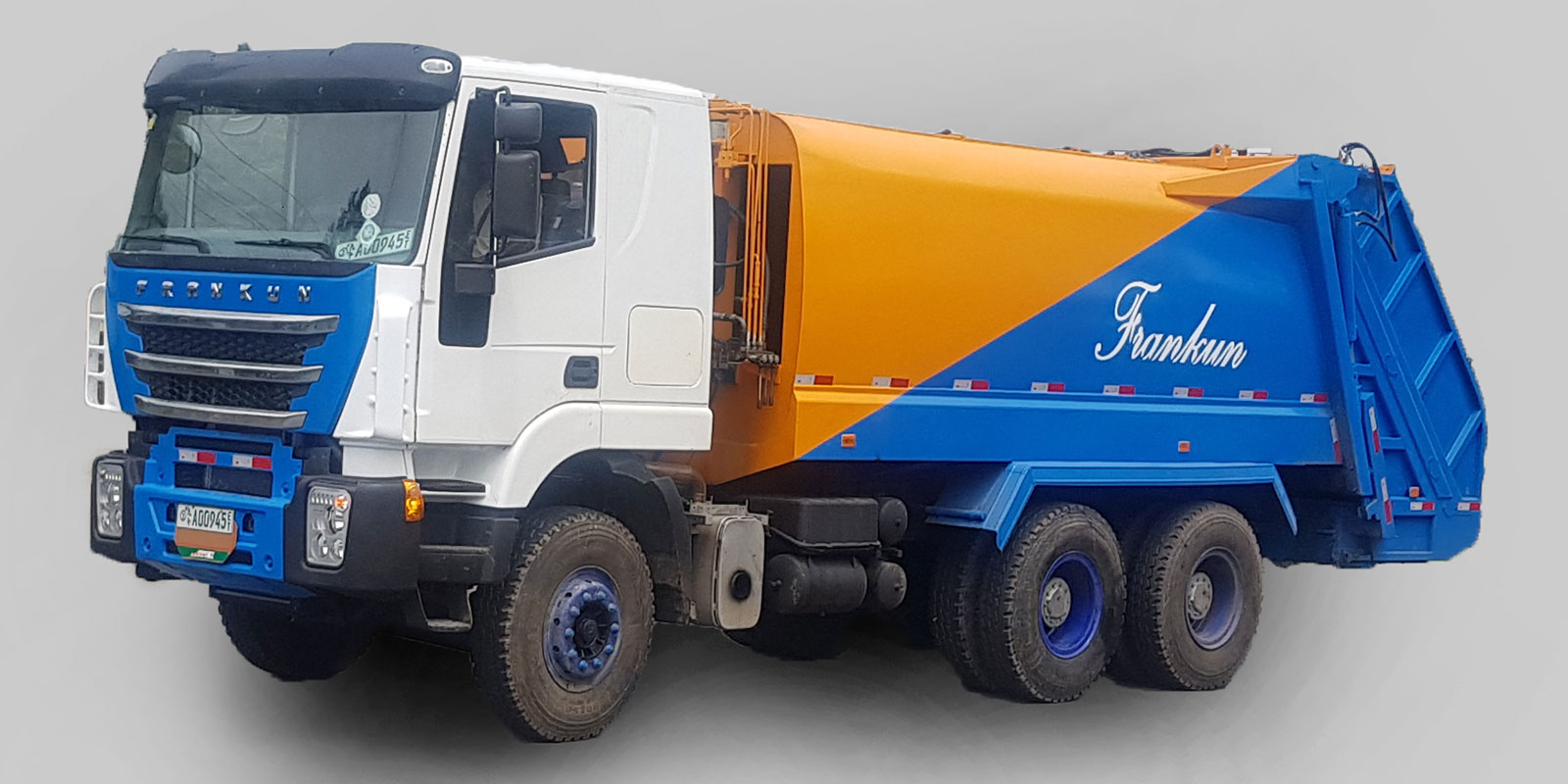 Compressional Garbage Truck